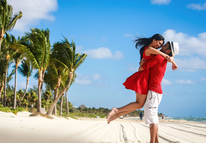 Cómo disfrutar de tu pareja en la playa? | Redes Sociales Mérida